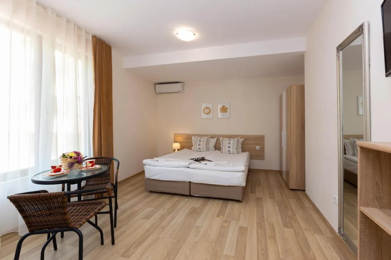 Apartments Flora 1 Burgas